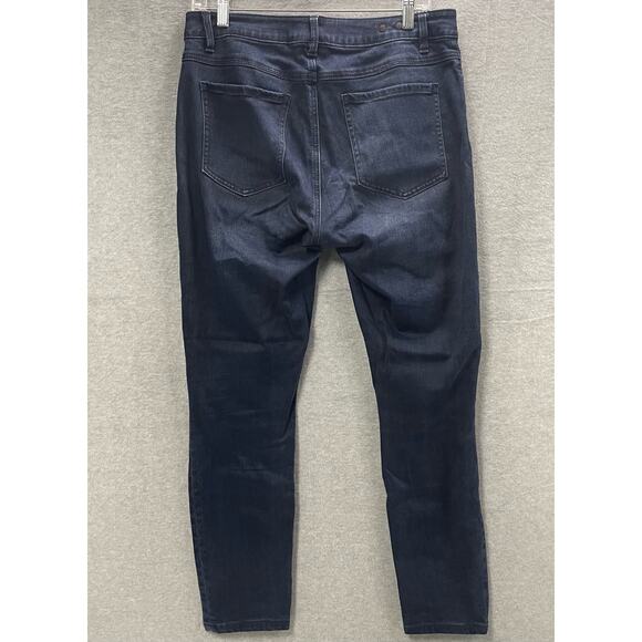 CAbi #3194 Dusk Destruction Curvy Skinny Distressed Jeans Size 8 - Picture 3 of 6